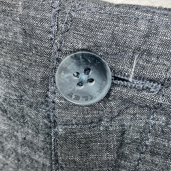 Men’s Oakley Slim Fit Shorts, waist 30, dark gray, flat front - Picture 4 of 6